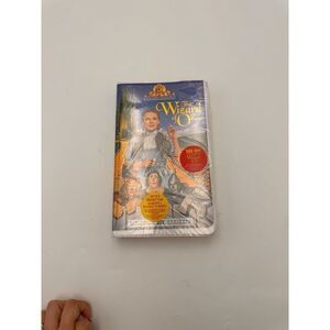 The Wizard of Oz‎ Movie Vintage VHS Clamshell NEW SEALED